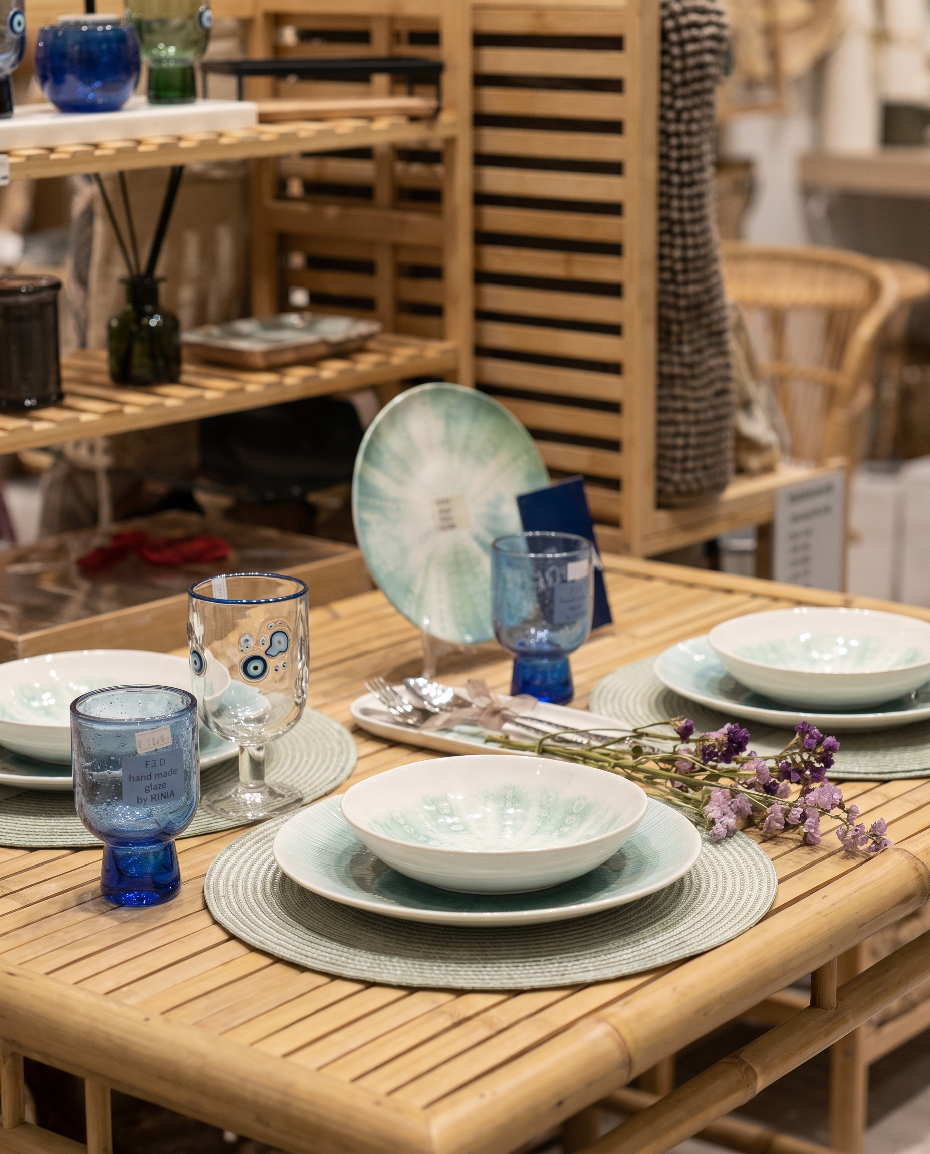 4x5-02-ionia-table-setting